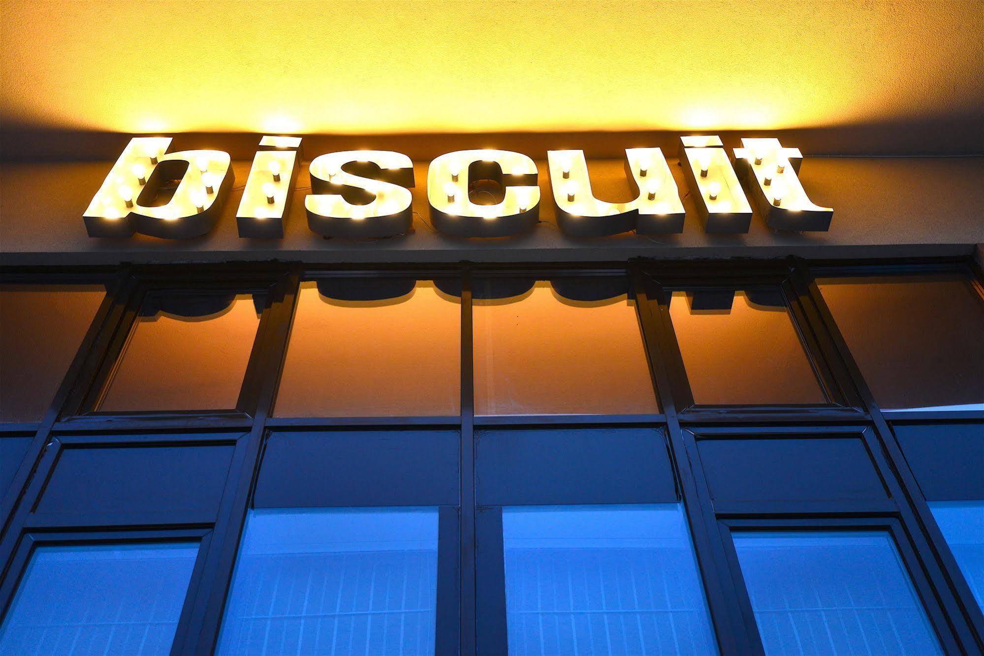Hotel Biscuit Cluj-Napoca Exterior foto